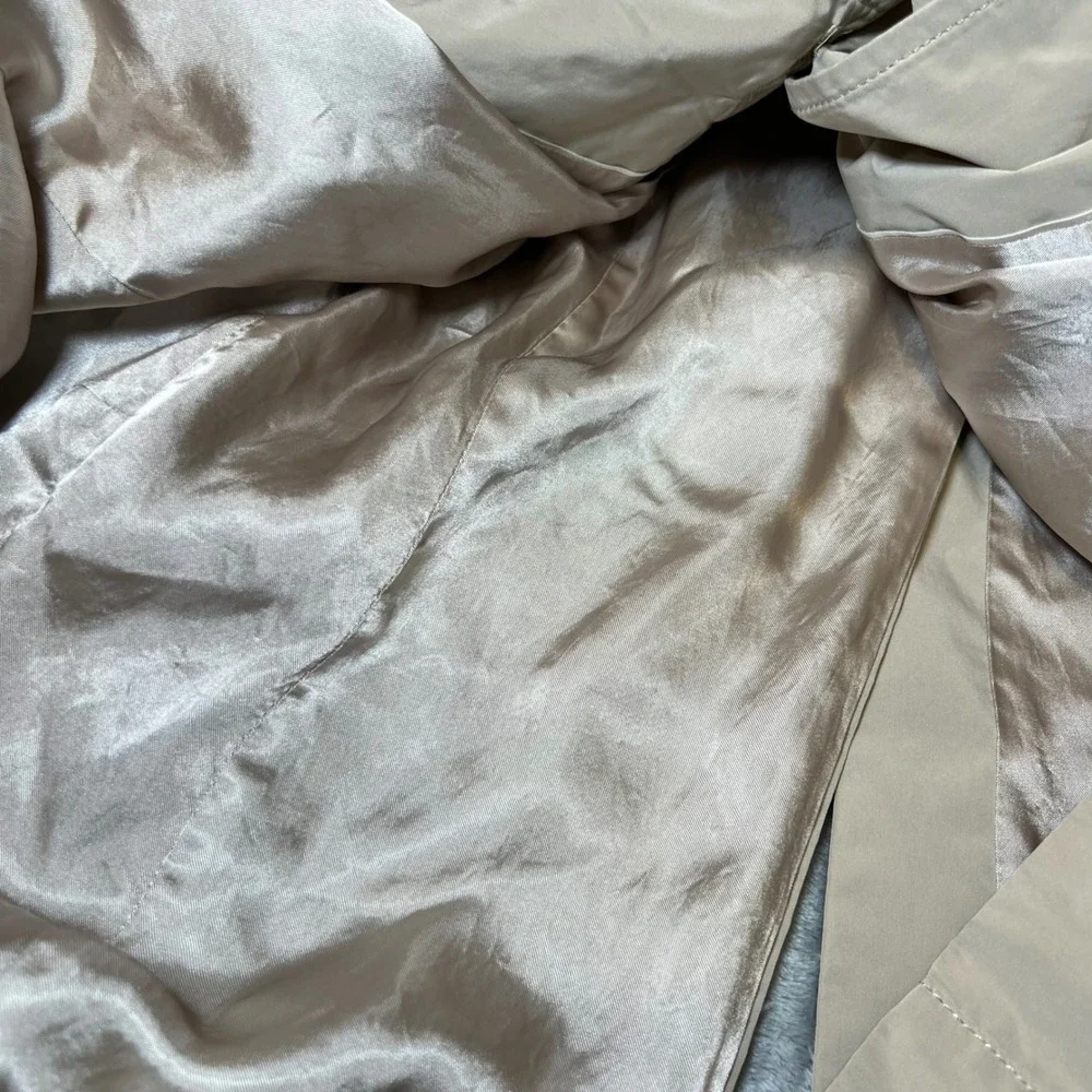 Banana Republic Womens Size XS Petites Trench Coat Champagne Belted Jacket - Picture 15 of 16